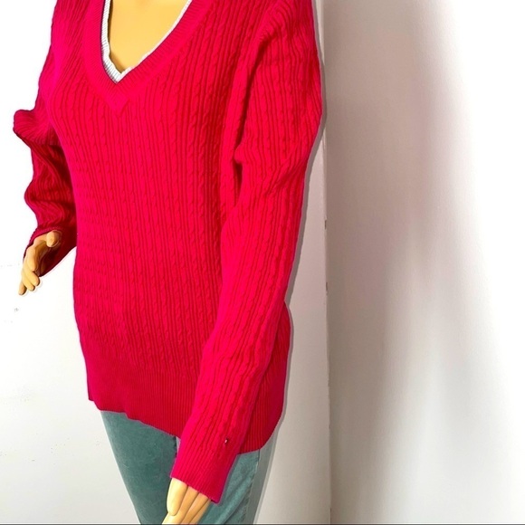 Tommy Hilfiger Women’s Cable Knit V-Neck Sweater – Size XL (Fits Like Medium) - Picture 3 of 10